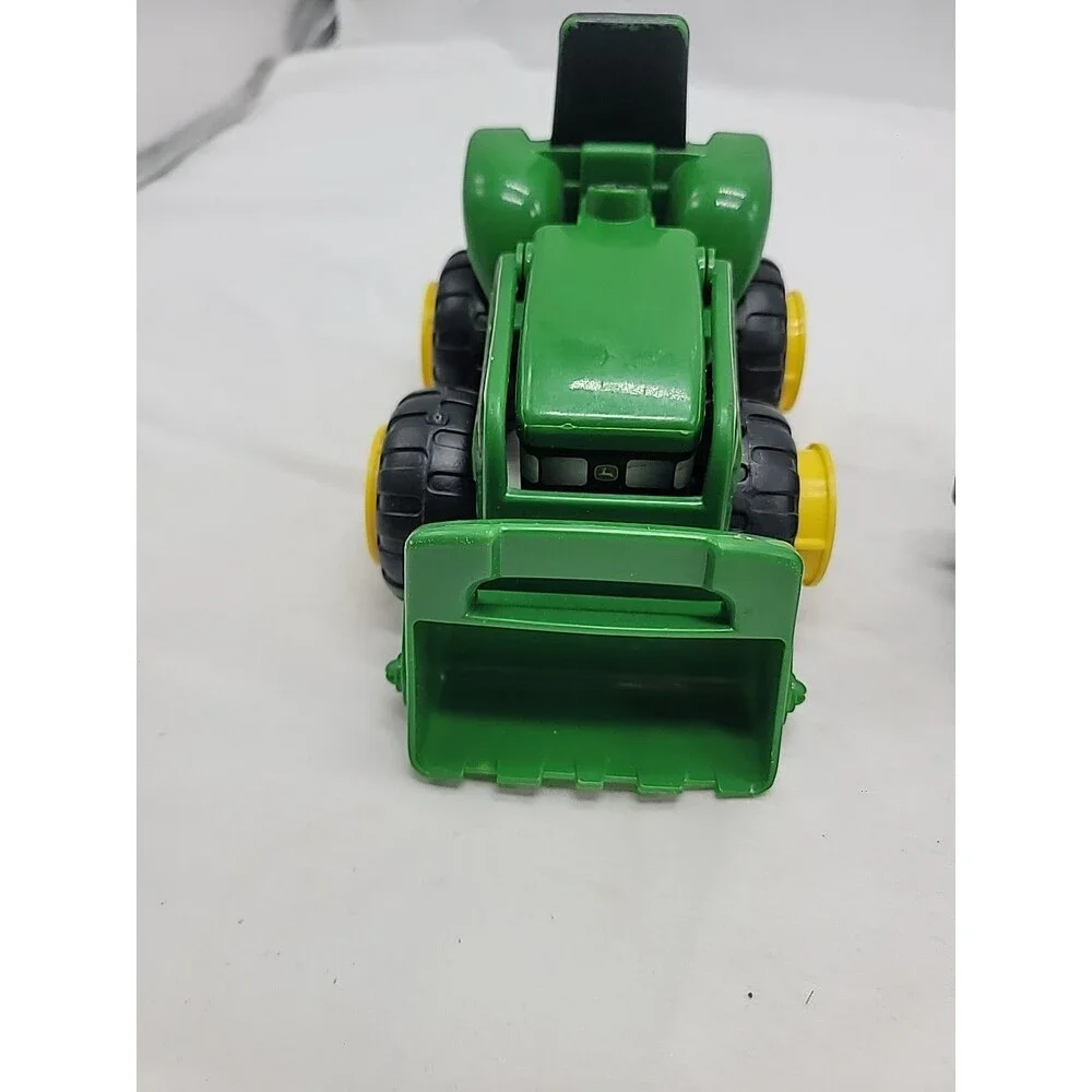 John Deere pre owned